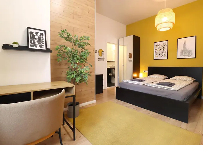 A13 Downtown Apartments With Parking