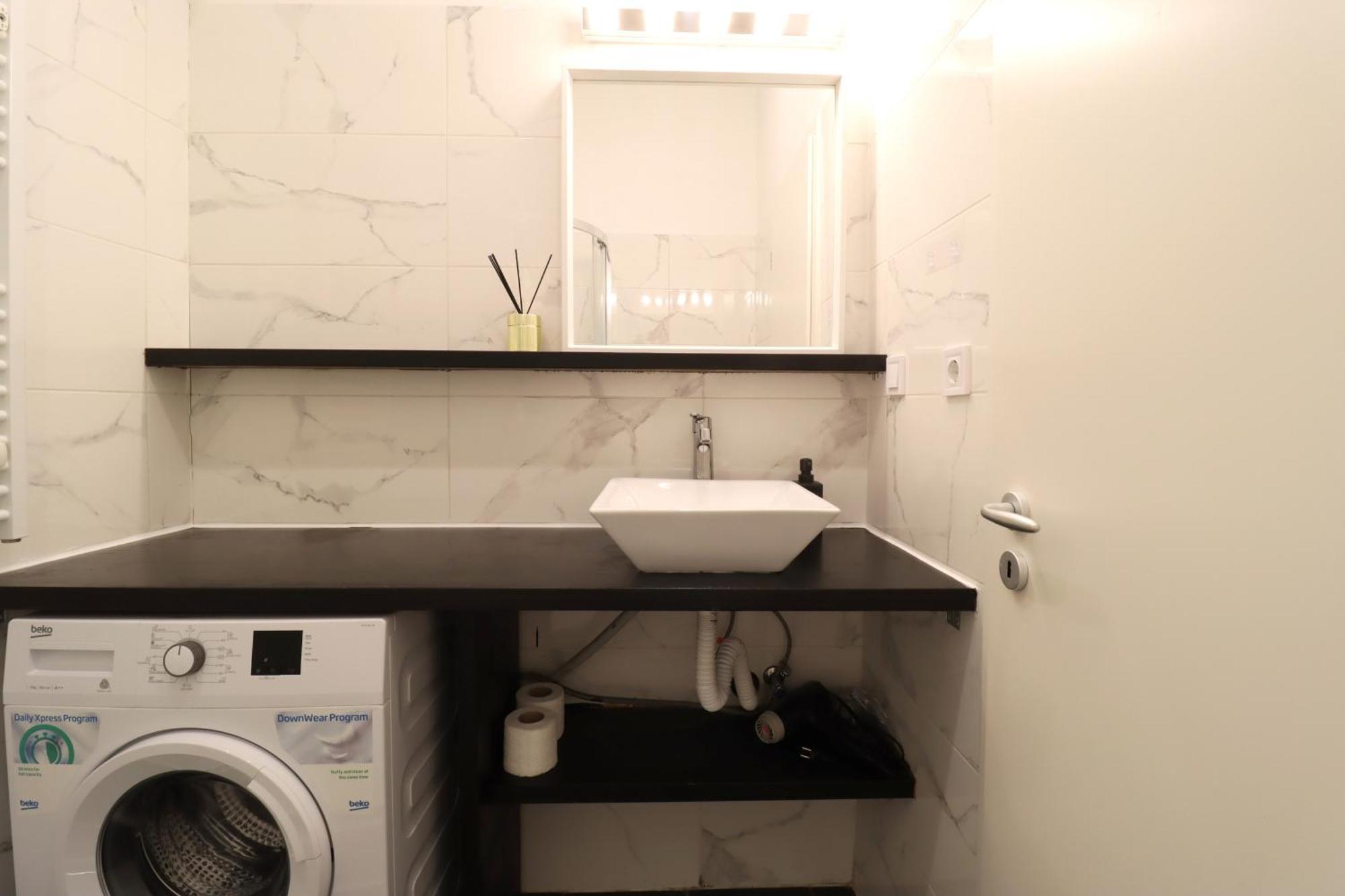 Appartement A13 Downtown With Parking *